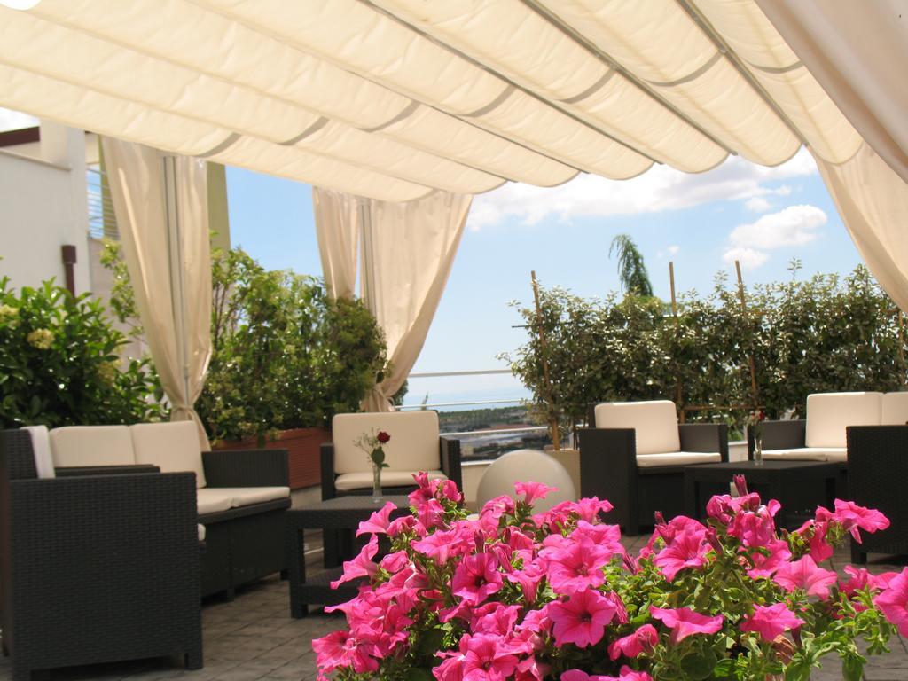 Hotel Vittoria سان جيوفاني روتوندو المظهر الخارجي الصورة